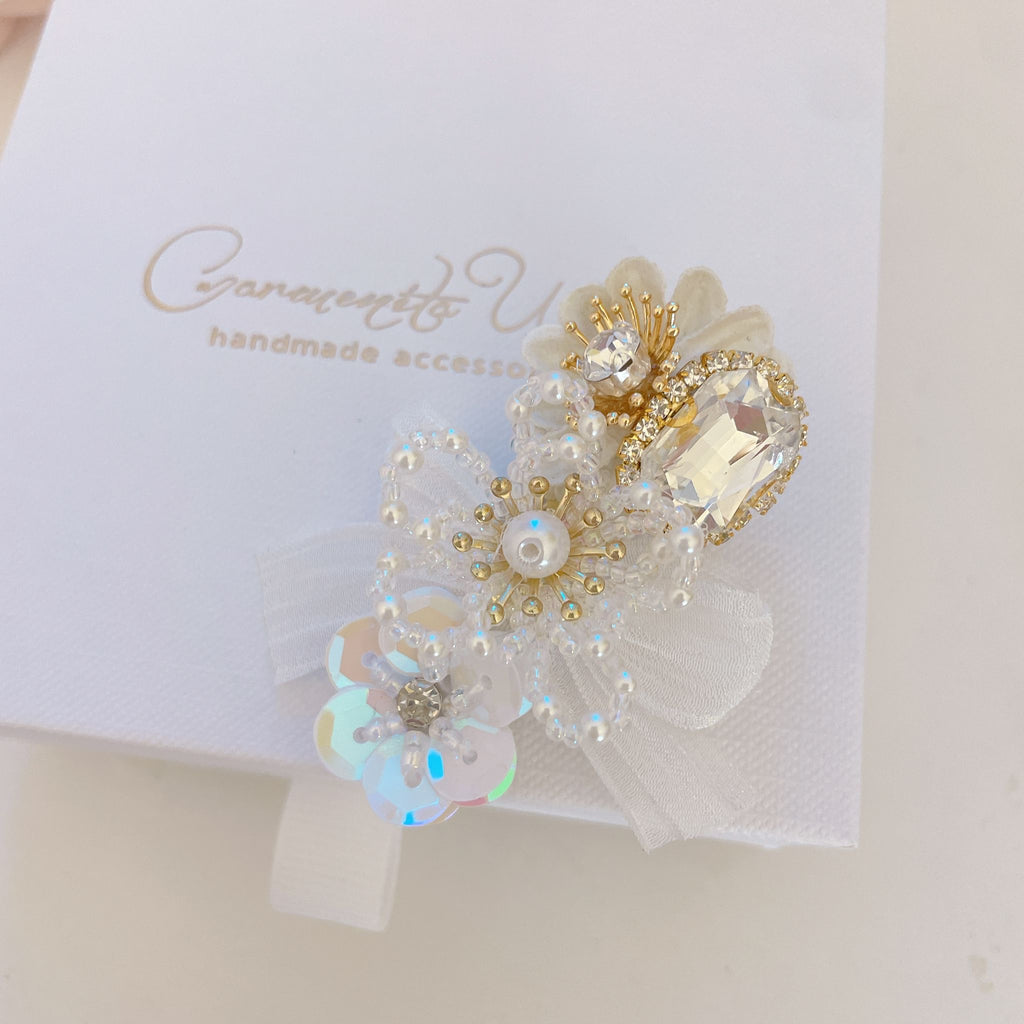 Carmenita Wong | Hair Clip | HC09 White