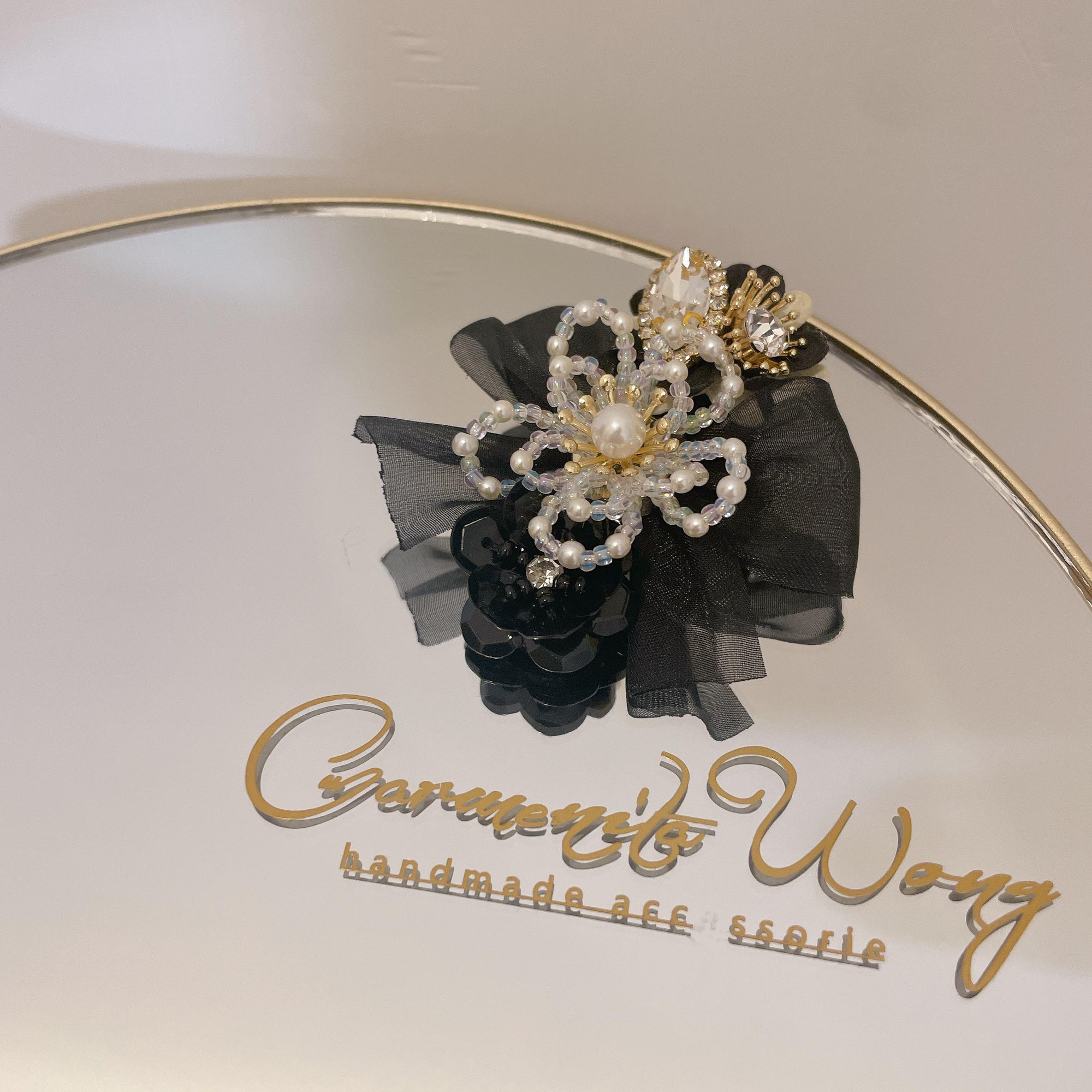 Carmenita Wong | Hair Clip | HC10 Black
