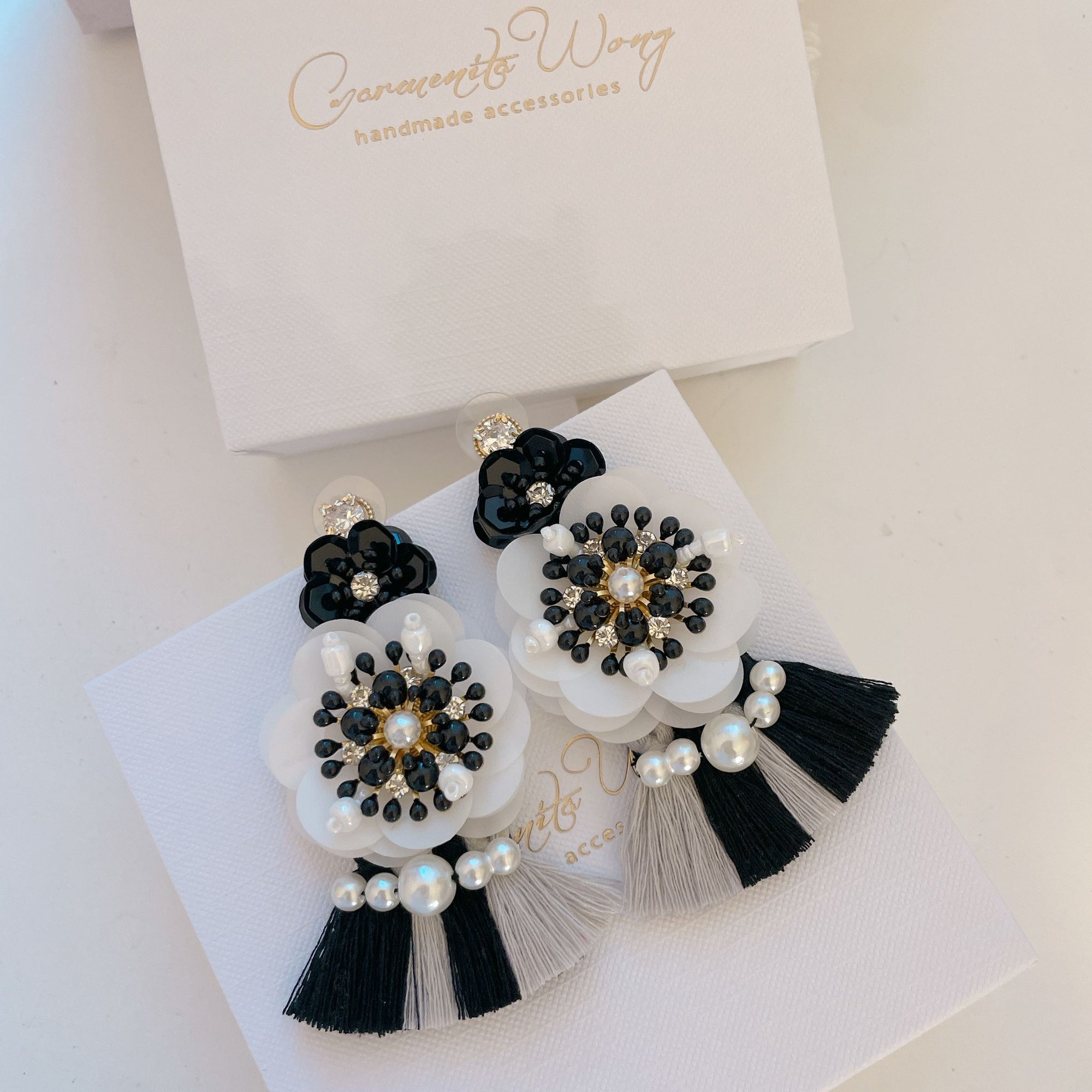 Carmenita Wong | Earrings | T32 Black