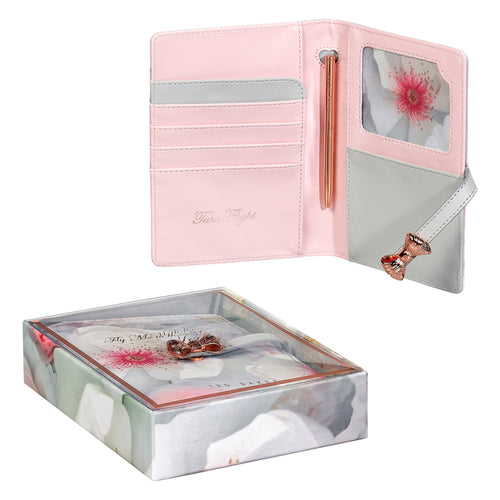 Travel Document Holder | Chelsea Border (487749681163)