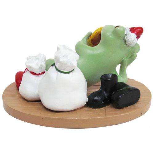 Copeau Display | 71998 | Frog Enjoying Xmas with Gifts (1628055535650)