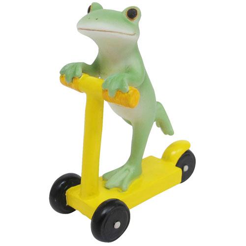 Copeau Display | 72051 | Frog on Yellow Bike (1510141788194)