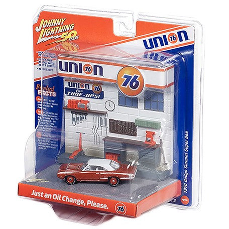 EASE 1970 Model Car | Johnny Lightning