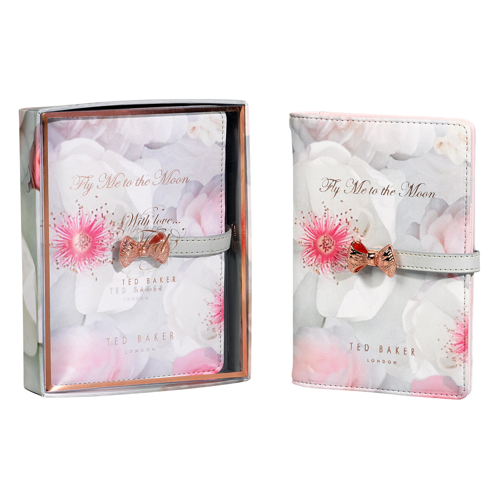 Travel Document Holder | Chelsea Border (487749681163)