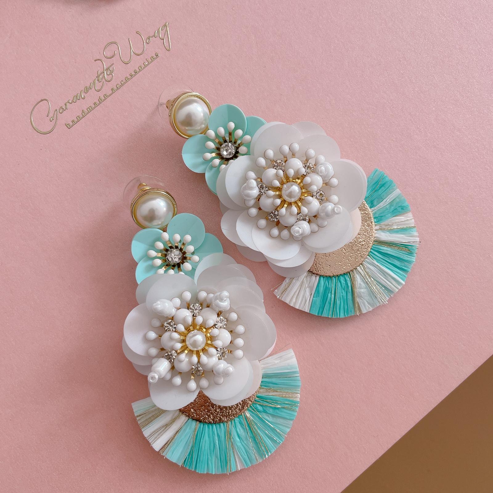 Carmenita Wong | Earrings | SF02 Tiffany Blue